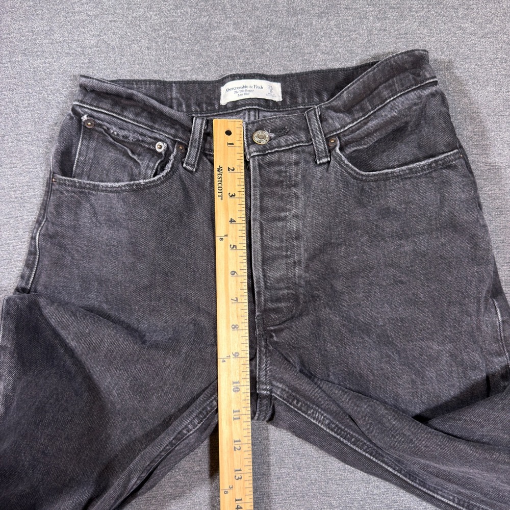 Abercrombie & Fitch The 90s Baggy Low Rise Jeans Women 26 Black Distressed Mom - Picture 6 of 9